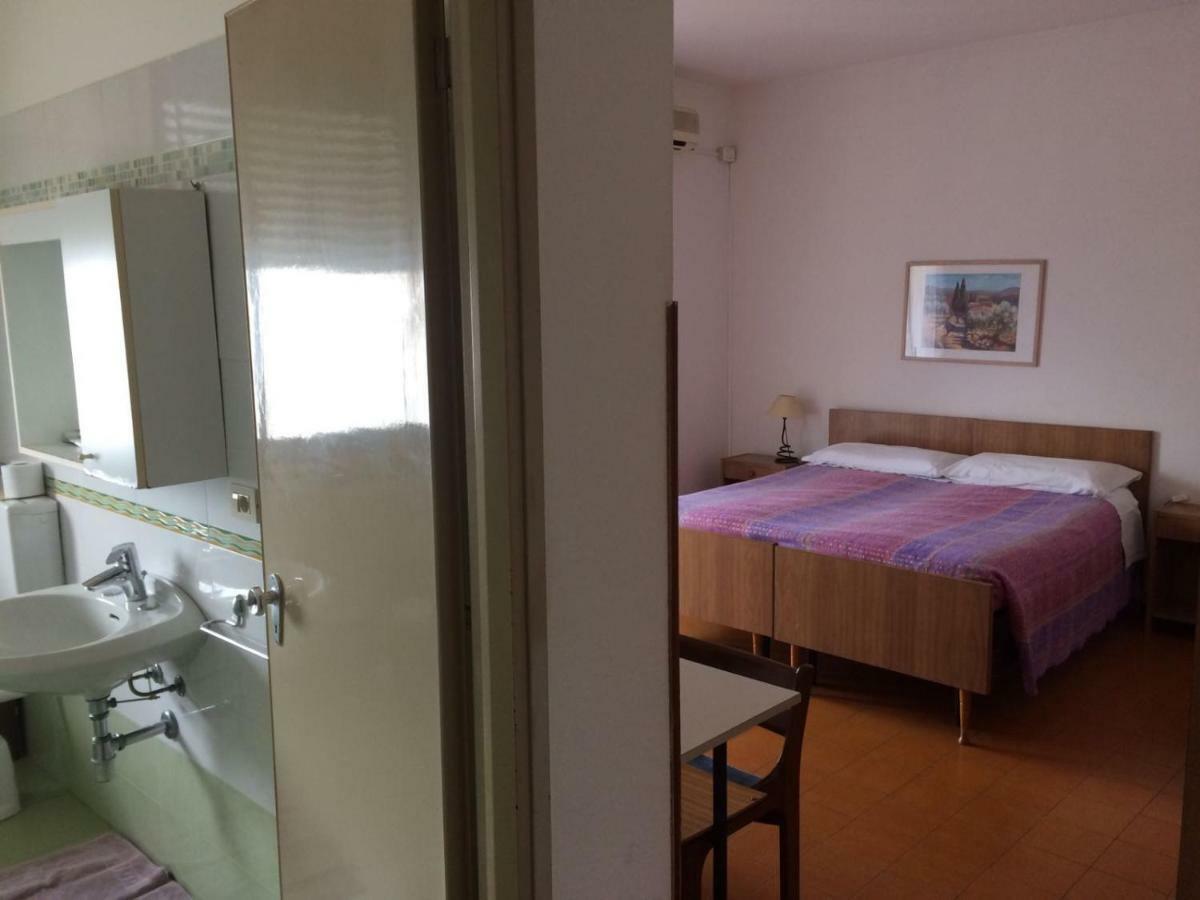 Al Pontesel Hotel Garda  Ngoại thất bức ảnh
